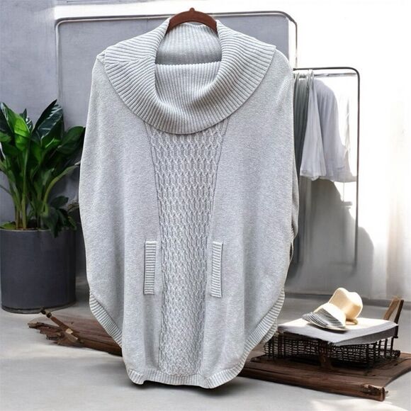 CAbi Grey Cowl Neck Knit Poncho/Sweater/Cape #3003 w/Front Pocket Pouch. Small - Picture 8 of 12